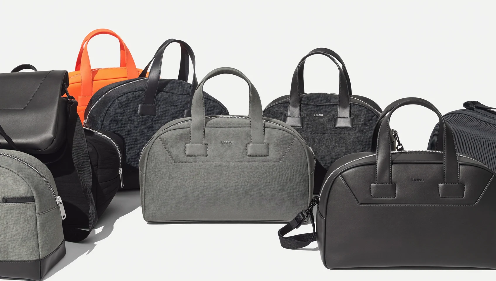 Illustration d'ambiance évoquant un sac de sport prêt pour l'entraînement